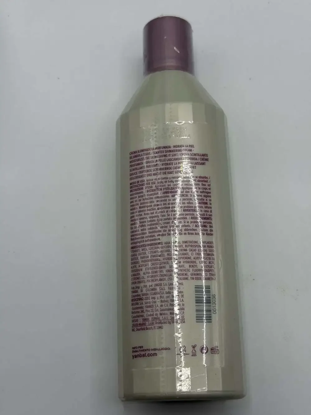 Yanbal Loción de Seda Rosa & Musk Size 210 g 7.4 oz Scented Shimmering Cream